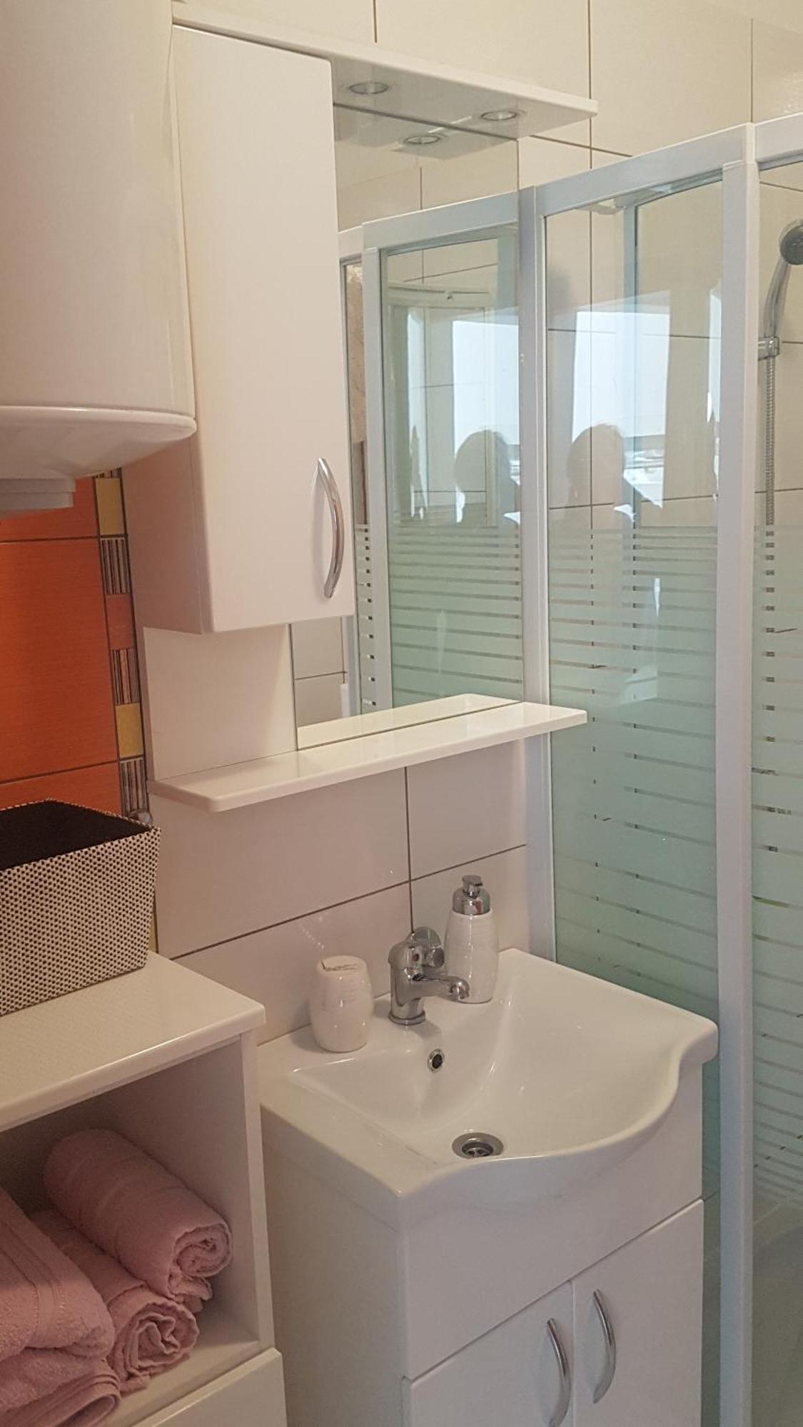 Blue Sea Blue Sky Apartment โลวิสเต ภายนอก รูปภาพ
